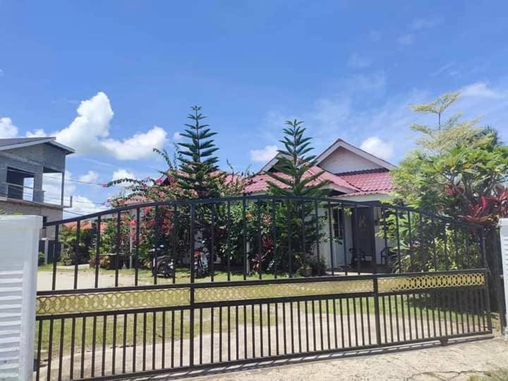 Langkawi Homestay Bunga Padi Kuah Exterior foto